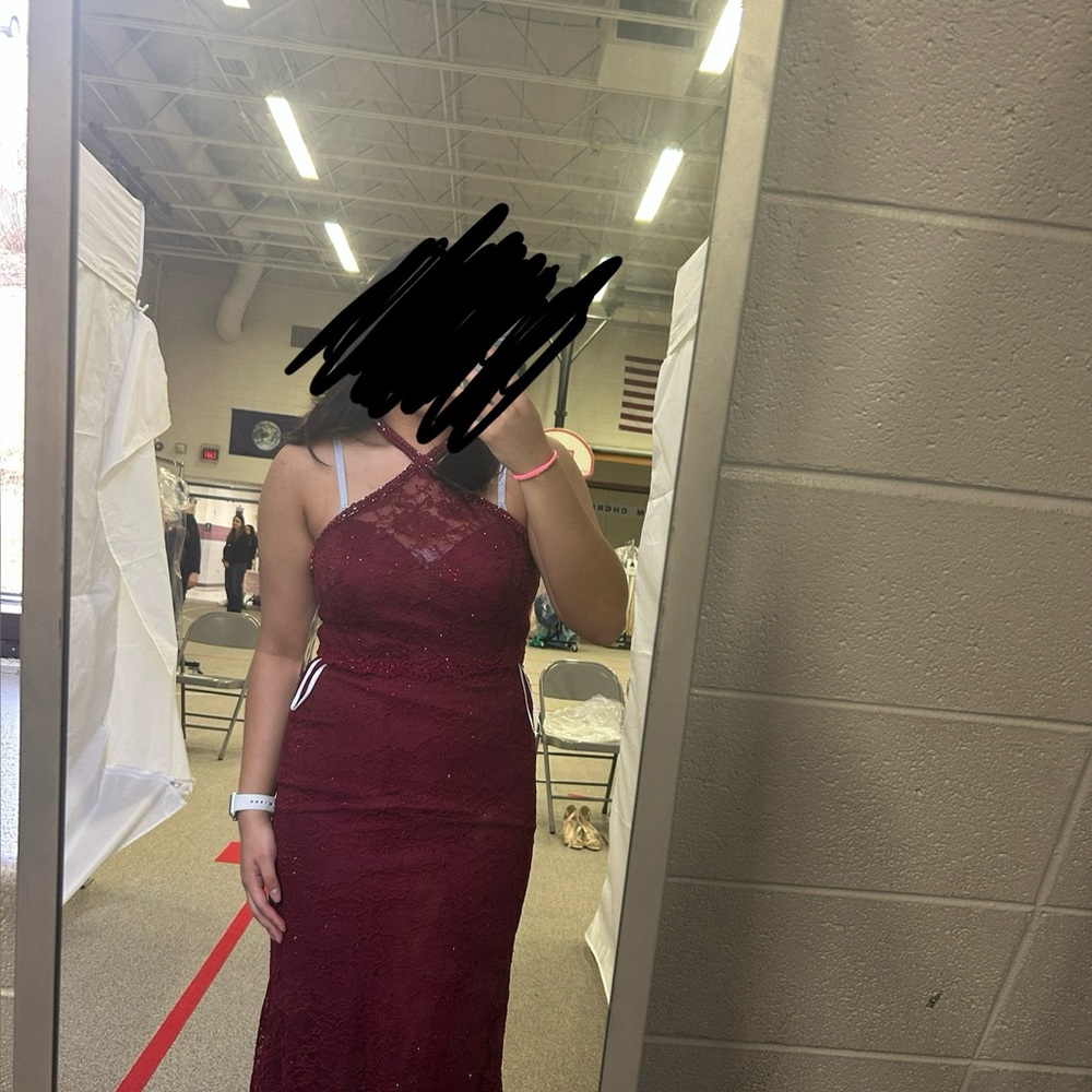 Elegant Burgundy Lace Prom Dress